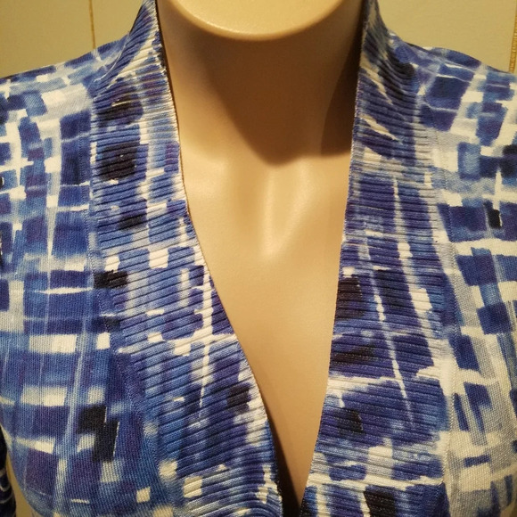 Laura Ashley  womens cardigan Size L open front  3/4 sleeve - Picture 2 of 5